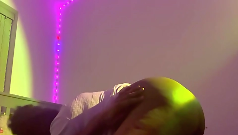 Amateur webcam porn video of big ass brunette in hot sex