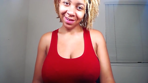 Blonde chick showing her big boobs and body on webcam