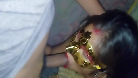 Indian milf fucked in an amateur video with big ass and cumshot