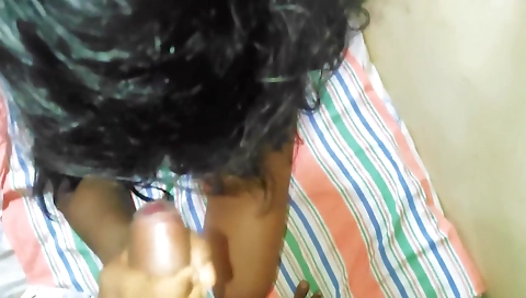 Black pornstar fucks in the pool in the amateur porn video