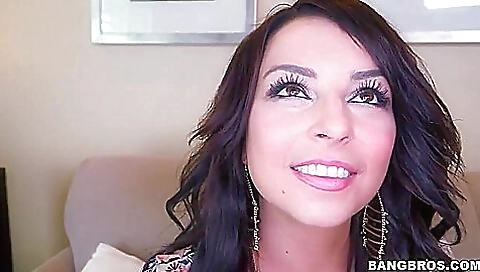 Kali Kavalli In Amateur Brunette Loves Black Dick