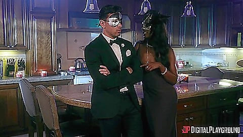 Ana Foxxx Party: 2 / 14.6.2019