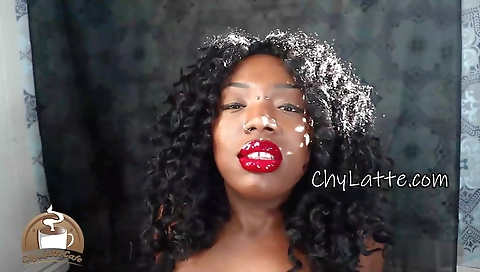 Amateur stepmom in lingerie masturbates with her stepson