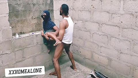 Ebony stepmom is making out with a guy in a bikini